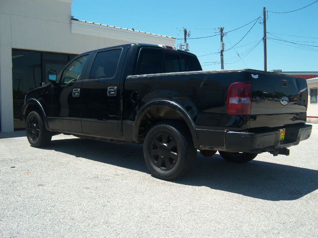 2005 Ford F150 4dr Sdn LE V6 Auto