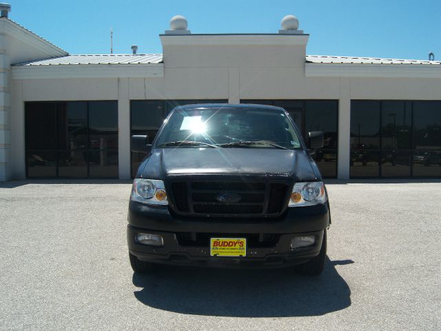 2005 Ford F150 4dr Sdn LE V6 Auto