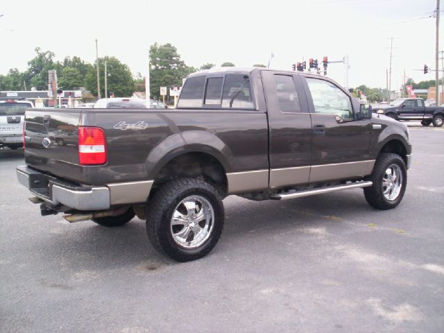 2005 Ford F150 XL 2WD Reg Cab