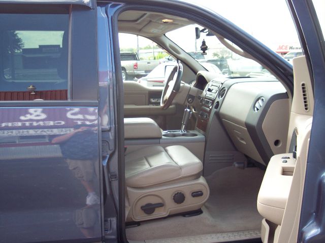 2005 Ford F150 XLT Supercrew Short Bed 2WD