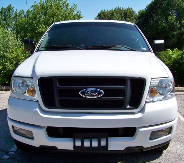 2005 Ford F150 Maroon EX