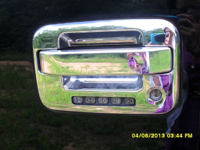 2005 Ford F150 XLT Supercrew Short Bed 2WD