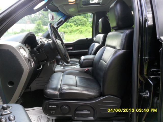 2005 Ford F150 XLT Supercrew Short Bed 2WD