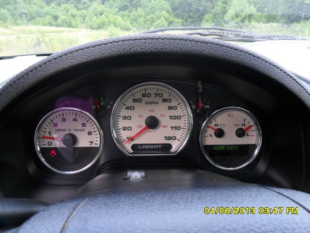 2005 Ford F150 XLT Supercrew Short Bed 2WD