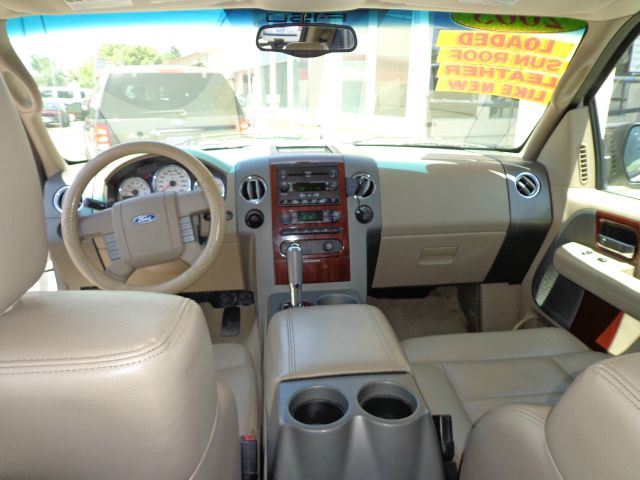 2005 Ford F150 Club Cab 131 WB