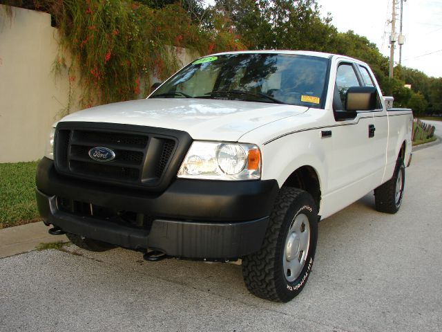2005 Ford F150 LT Crew Cab