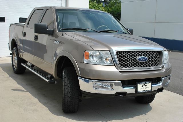 2005 Ford F150 XLT Supercrew Short Bed 2WD