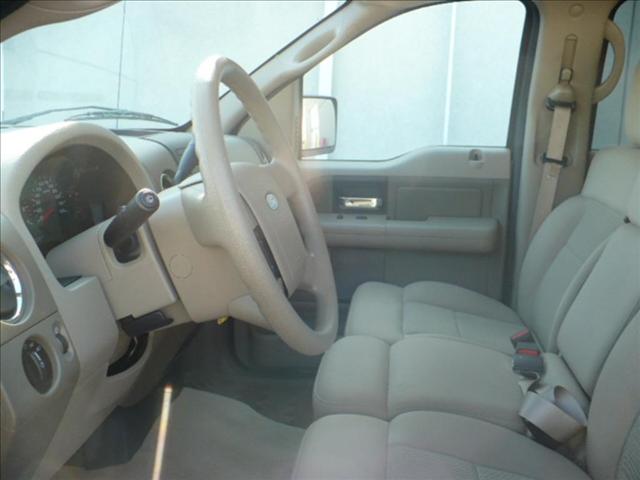 2005 Ford F150 ESi