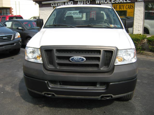 2005 Ford F150 XLT Supercrew Short Bed 2WD