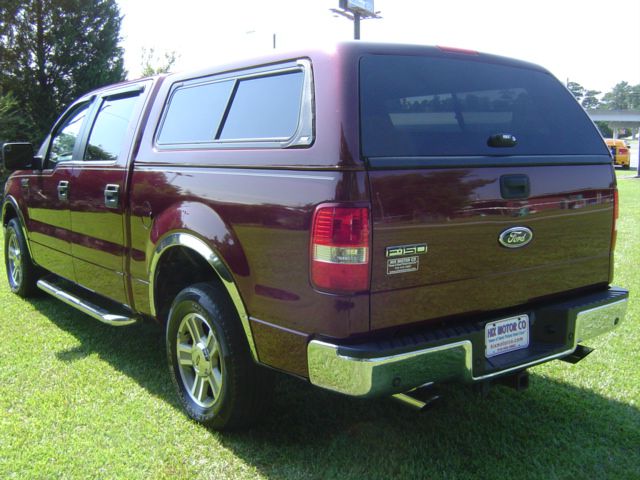 2005 Ford F150 SL Short Bed 2WD