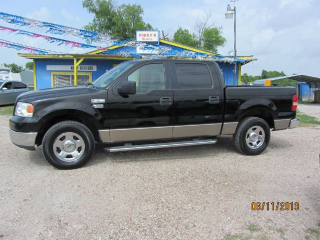 2005 Ford F150 SL Short Bed 2WD