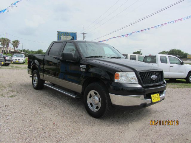 2005 Ford F150 SL Short Bed 2WD