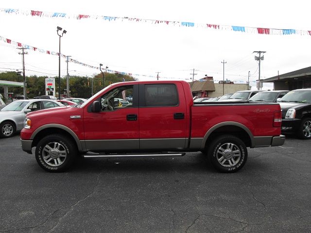 2005 Ford F150 XLT Supercrew Short Bed 2WD