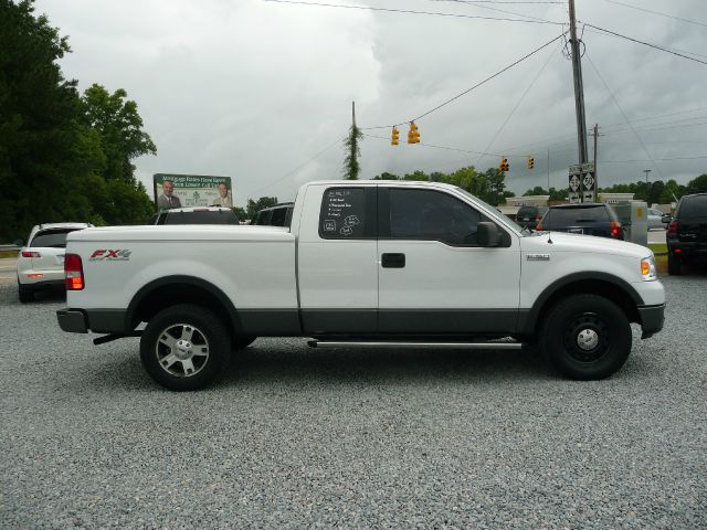 2005 Ford F150 XLT Supercrew Short Bed 2WD