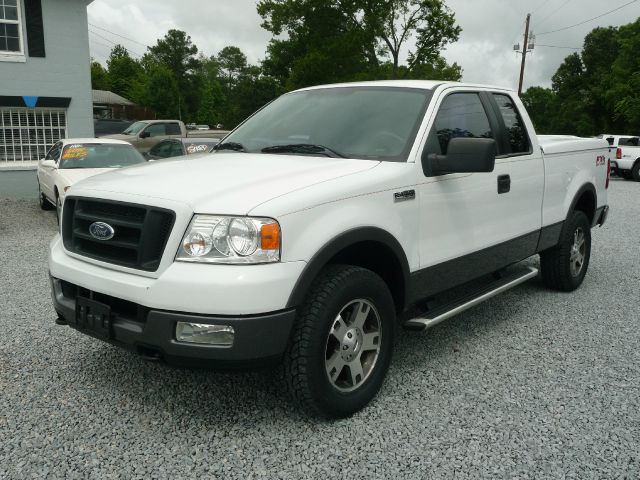 2005 Ford F150 XLT Supercrew Short Bed 2WD