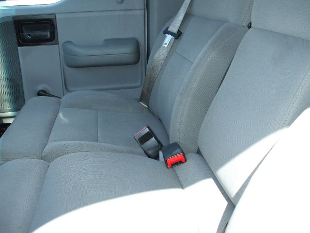 2005 Ford F150 SLT Extra Cab