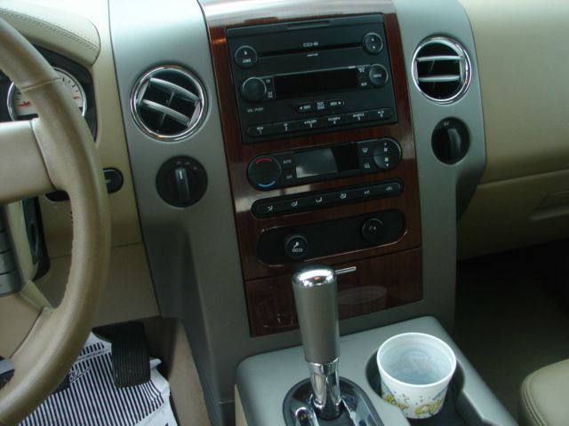 2006 Ford F150 5dr Wgn Auto SE 2.0T Quattro