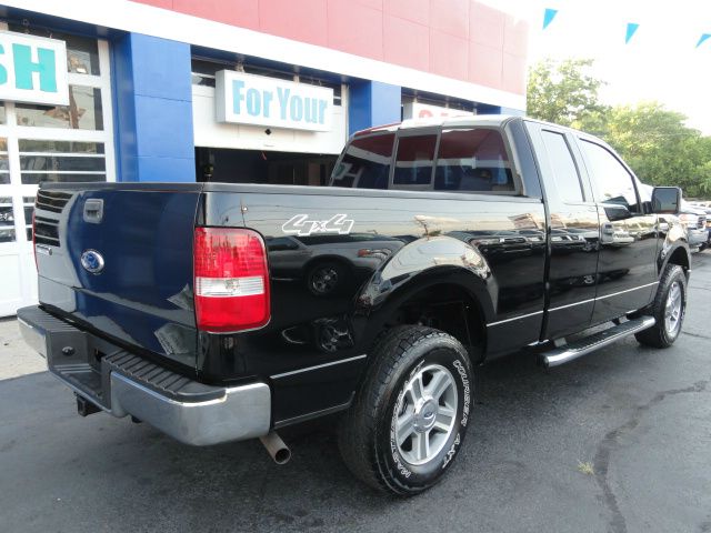 2006 Ford F150 XL 2WD Reg Cab