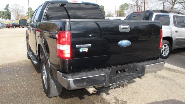 2006 Ford F150 XLT Supercrew Short Bed 2WD