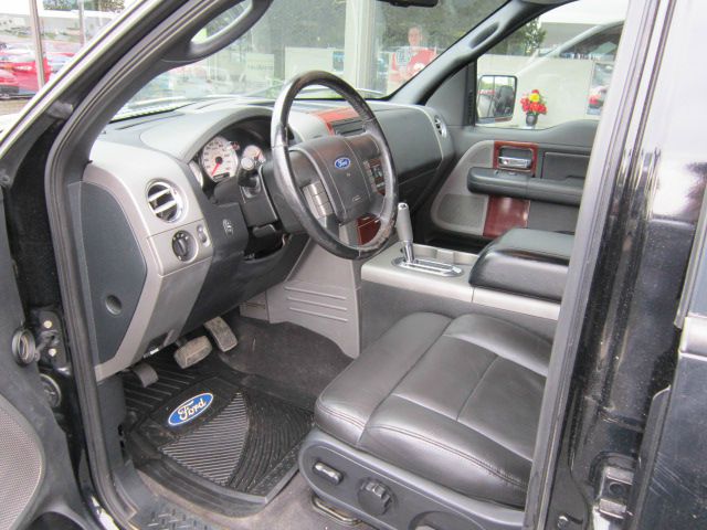 2006 Ford F150 XLT Supercrew Short Bed 2WD