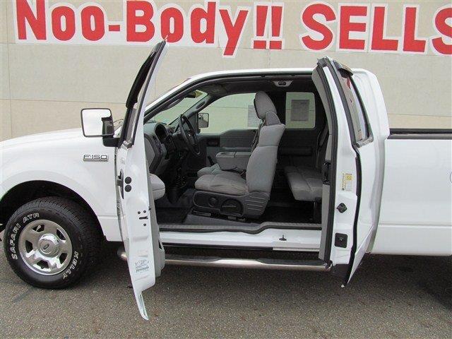 2006 Ford F150 DUMP 4X4