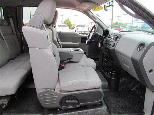 2006 Ford F150 DUMP 4X4