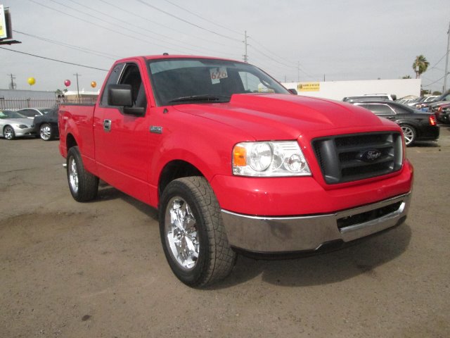 2006 Ford F150 LX V6 Coupe