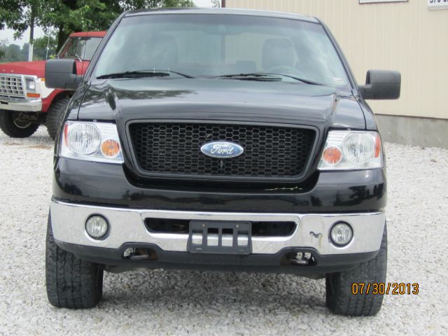2006 Ford F150 XL 2WD Reg Cab