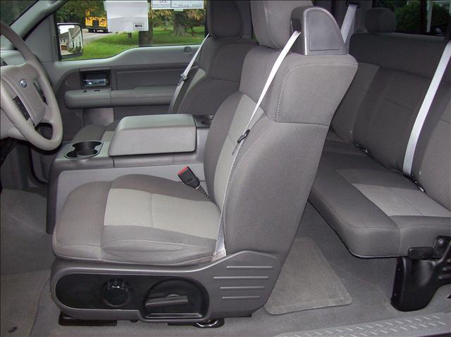 2006 Ford F150 SLT 1 Ton Dually 4dr 35