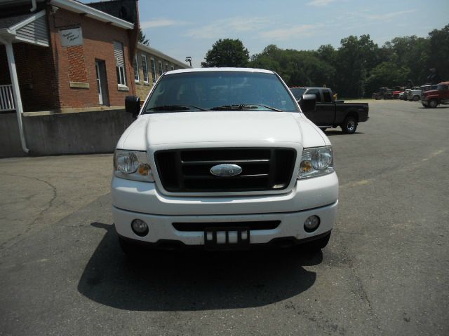 2006 Ford F150 XLT Supercrew Short Bed 2WD