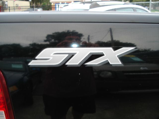 2006 Ford F150 LX V6 Coupe