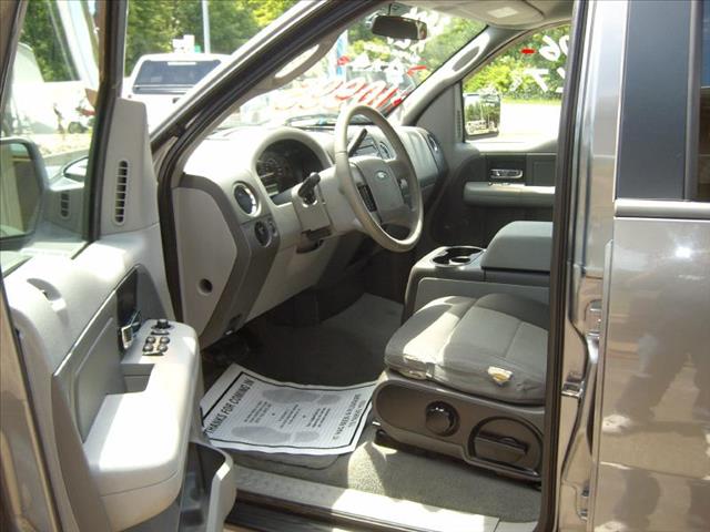 2006 Ford F150 4dr Sdn Premier FWD