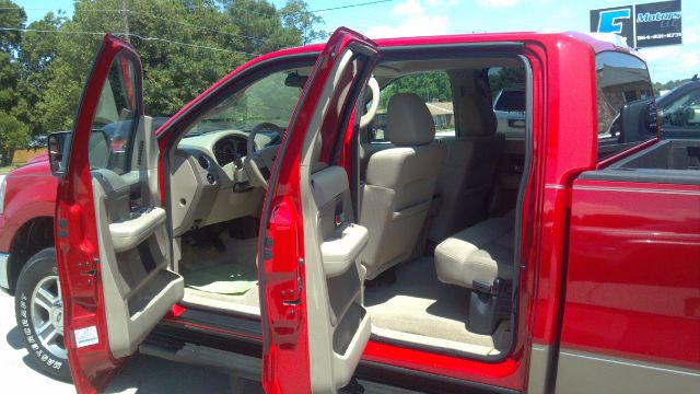 2006 Ford F150 XLT Supercrew Short Bed 2WD