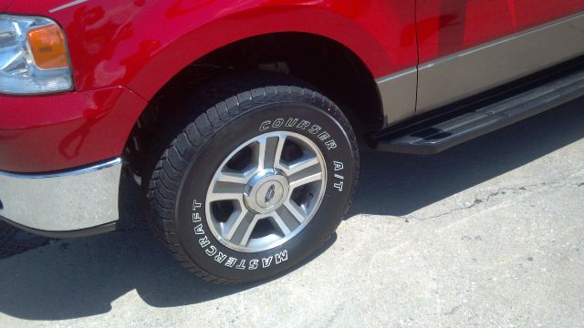 2006 Ford F150 XLT Supercrew Short Bed 2WD
