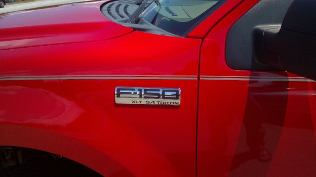 2006 Ford F150 XLT Supercrew Short Bed 2WD