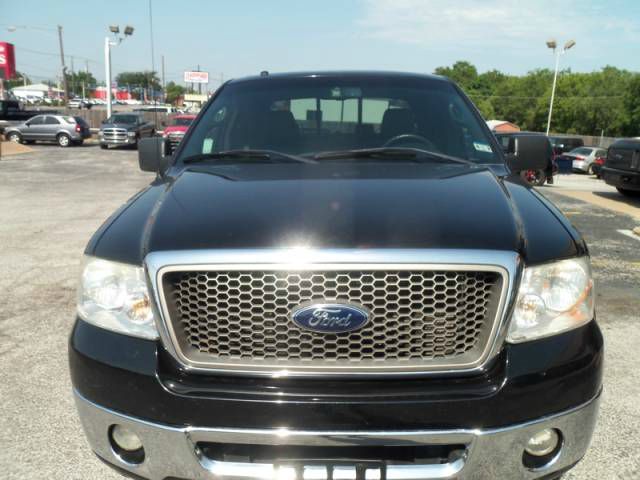 2006 Ford F150 XLT Supercrew Short Bed 2WD
