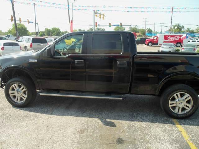2006 Ford F150 XLT Supercrew Short Bed 2WD