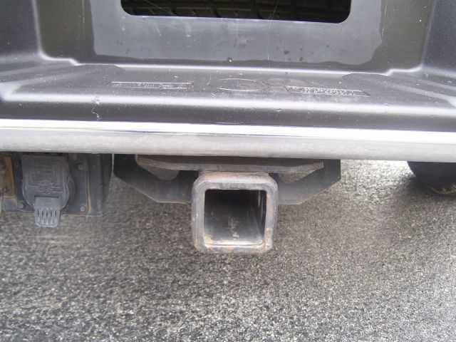 2006 Ford F150 SL Short Bed 2WD