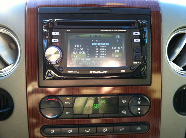 2006 Ford F150 Club Cab 131 WB