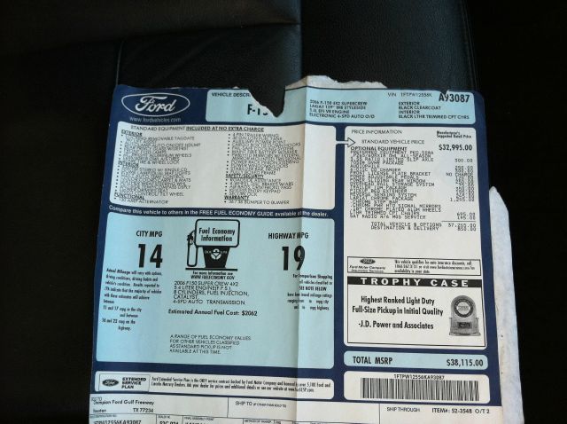 2006 Ford F150 Club Cab 131 WB