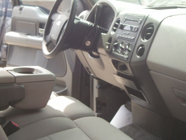 2006 Ford F150 LX V6 Coupe
