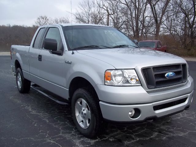 2006 Ford F150 XLT Supercrew Short Bed 2WD