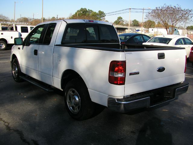 2006 Ford F150 XLT Supercrew Short Bed 2WD