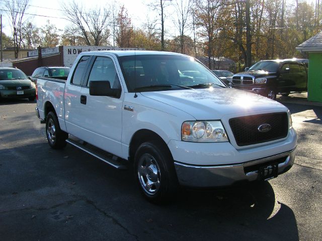 2006 Ford F150 XLT Supercrew Short Bed 2WD