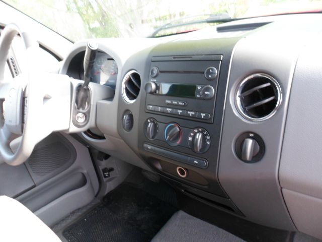 2006 Ford F150 2500 SL