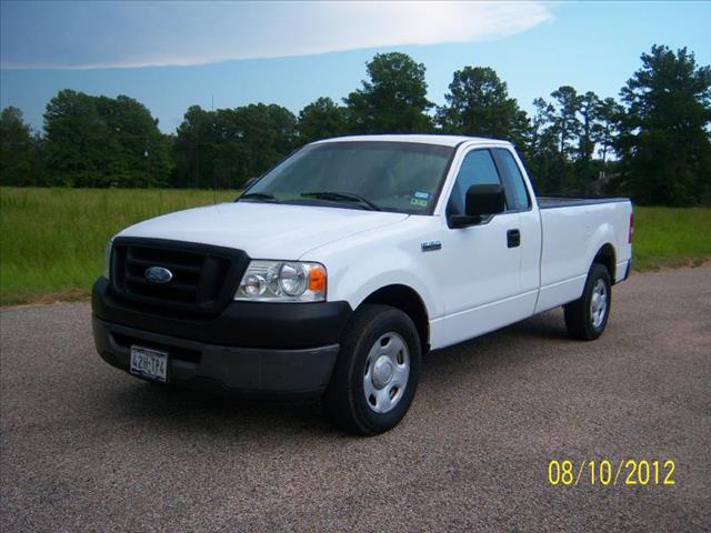 2006 Ford F150 Crew Cab Short Box 2-wheel Drive SLE