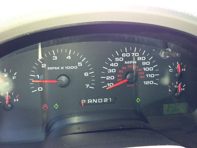 2006 Ford F150 LT Crew Cab