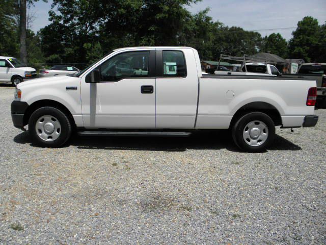 2006 Ford F150 SLE- 4X4