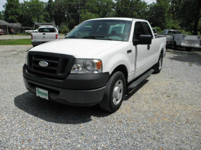 2006 Ford F150 SLE- 4X4