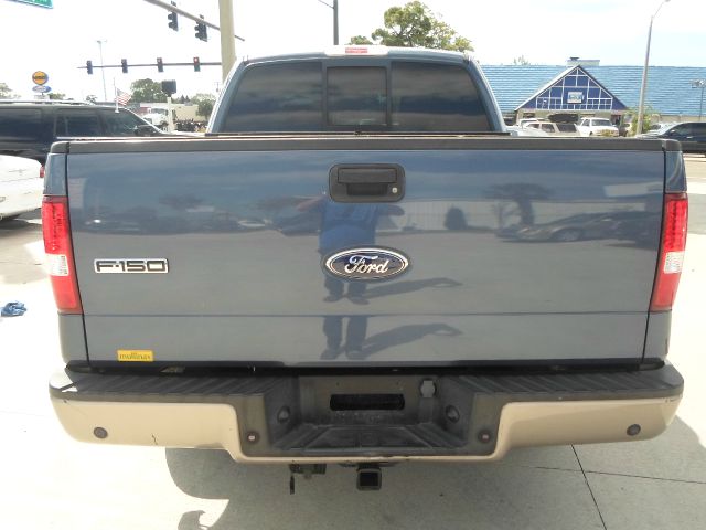 2006 Ford F150 Club Cab 131 WB